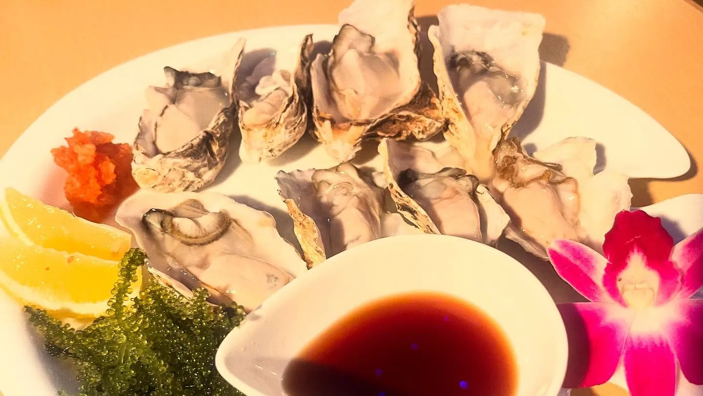 生牡蠣ポン酢〜レモンジュレ添え🍋¥680-