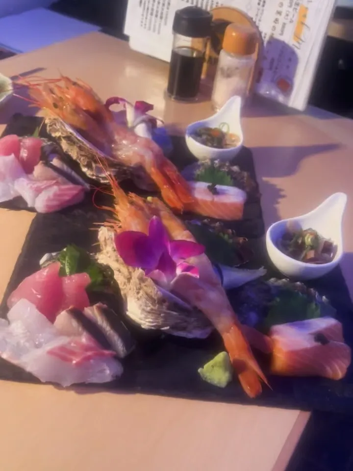 11月も美味しい魚介類をたくさんご用意しております✨